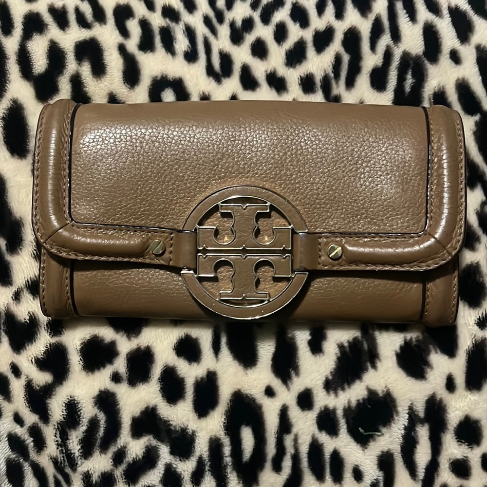 Brown Tory Burch Wallet